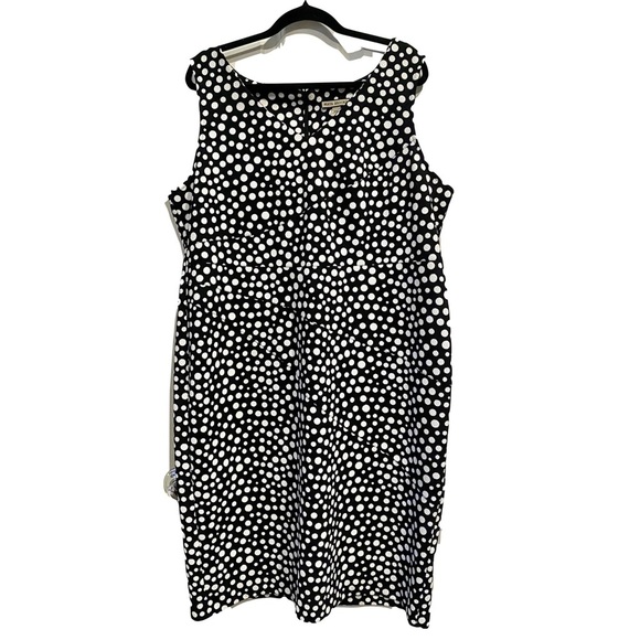 Maya Brooke Sleeveless Sheath Dress in Black and White Polka Dot Size 18W - Picture 2 of 11